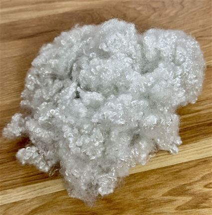 Gối làm từ sợi polyester rỗng liên hợp tái chế của Việt Nam, độ dày cao, ruột gối bằng polyester, kích thước 15D (51mm).